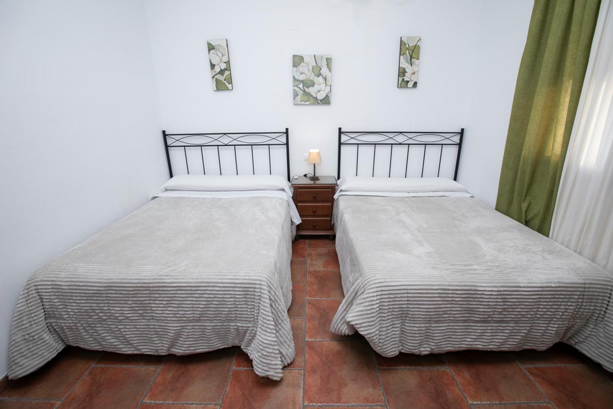 Hostal La Sierrezuela Posadas Exterior foto